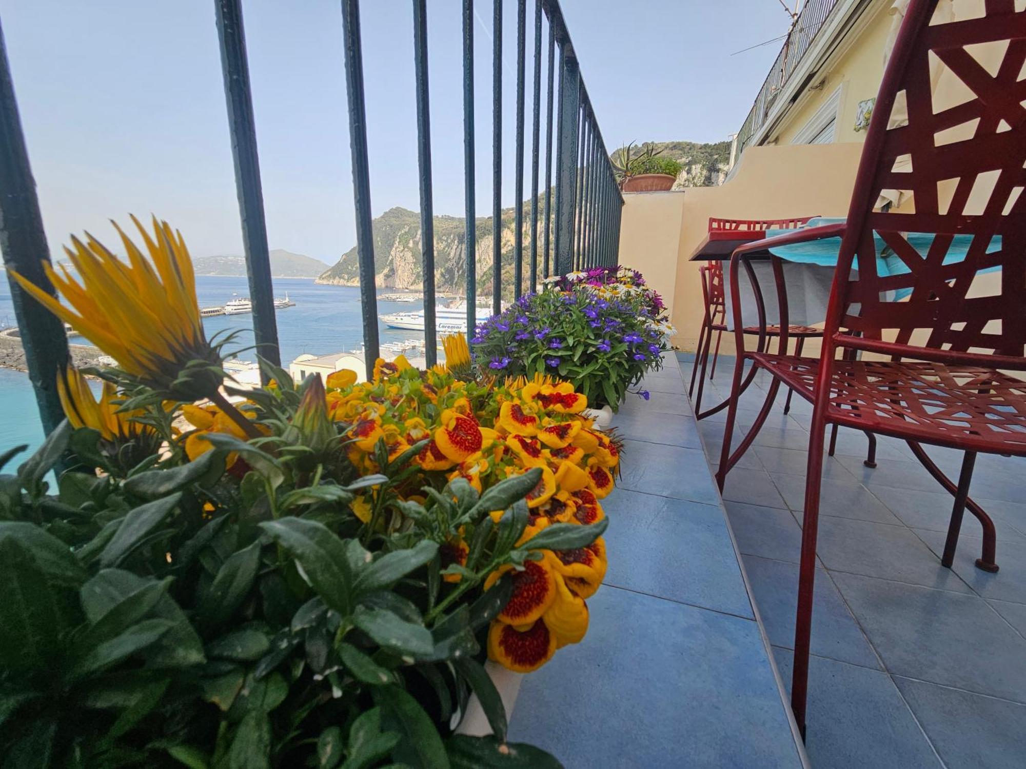 La Bomboniera Apartment Capri Ngoại thất bức ảnh