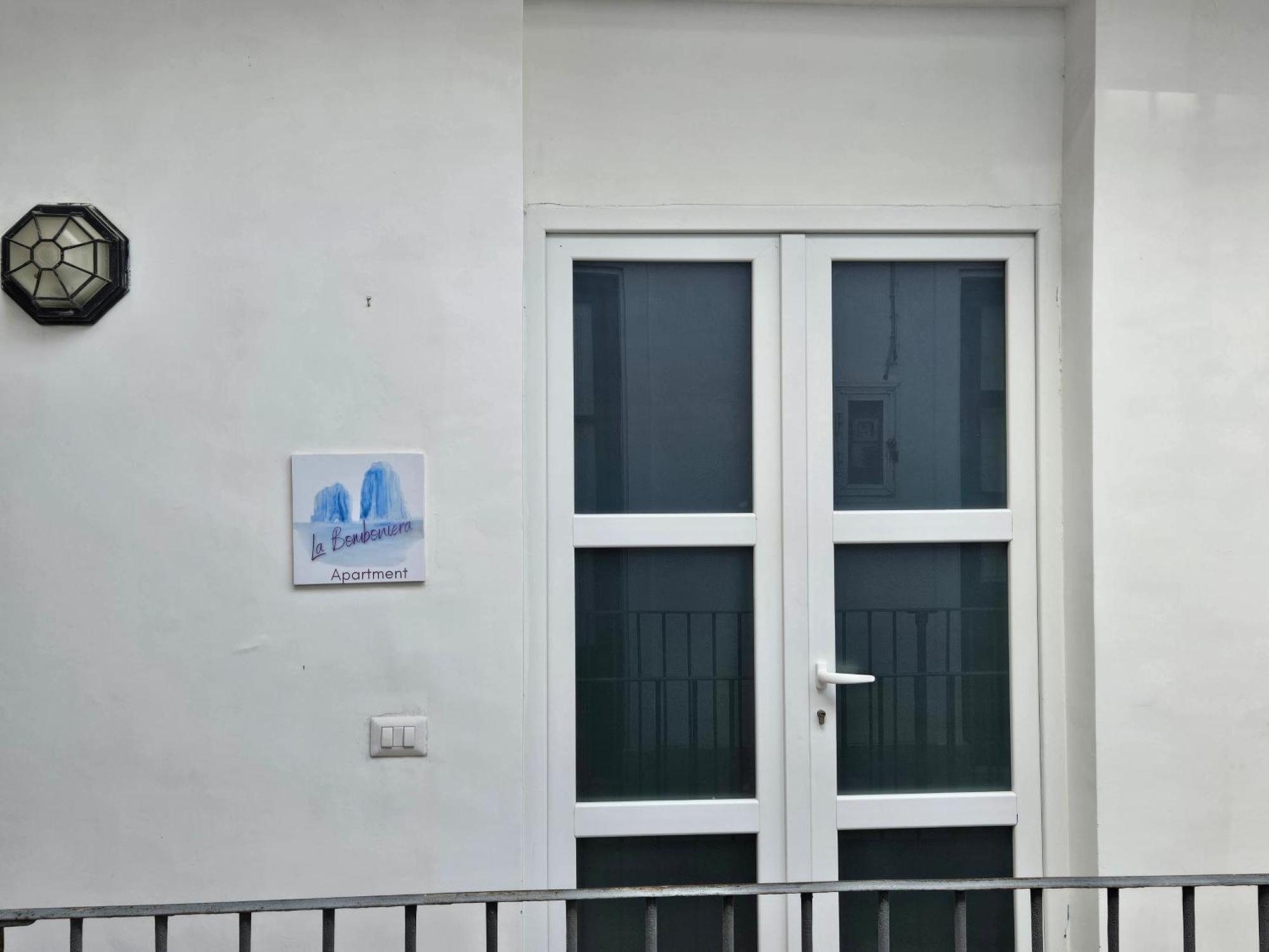 La Bomboniera Apartment Capri Ngoại thất bức ảnh