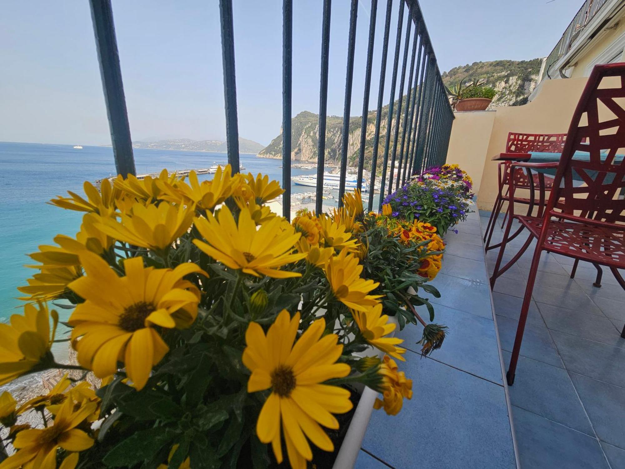 La Bomboniera Apartment Capri Ngoại thất bức ảnh